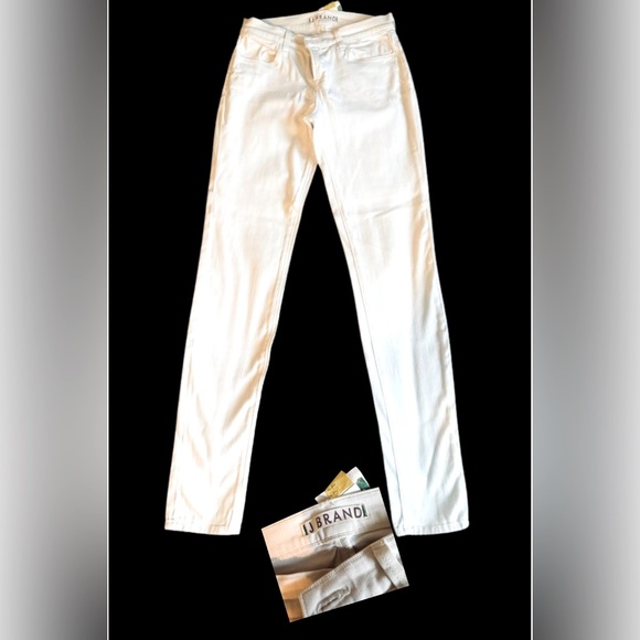 J Brand super skinny jeans in white - Picture 1 of 1